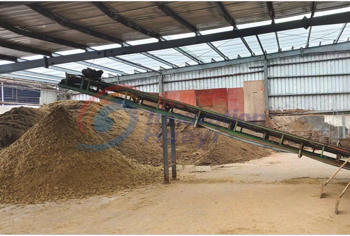 上海某奶牛場牛糞處理1.5m帶式壓濾機安裝現場